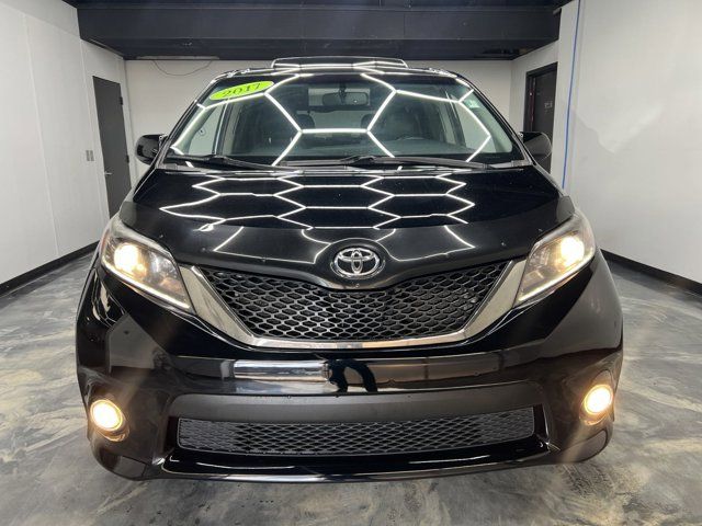 2017 Toyota Sienna SE