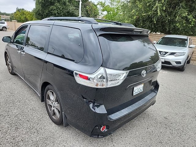 2017 Toyota Sienna SE