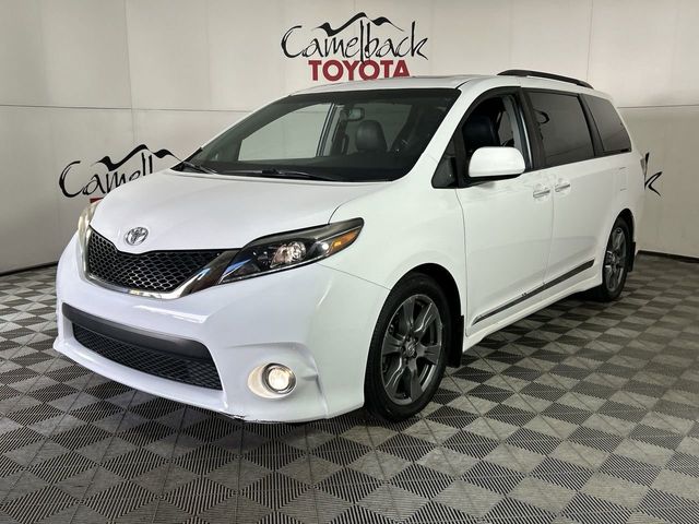 2017 Toyota Sienna SE