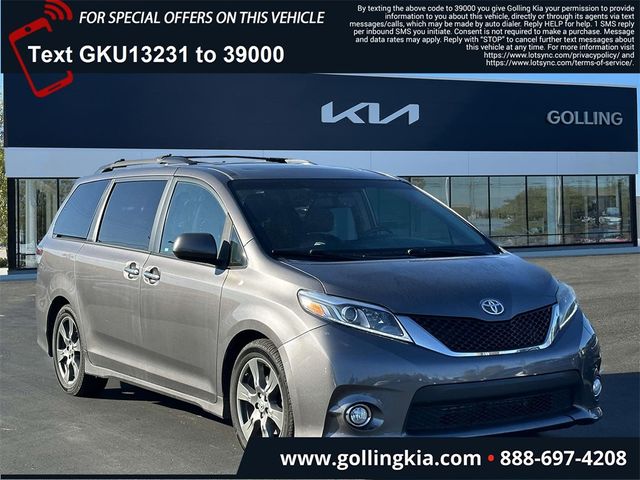 2017 Toyota Sienna 