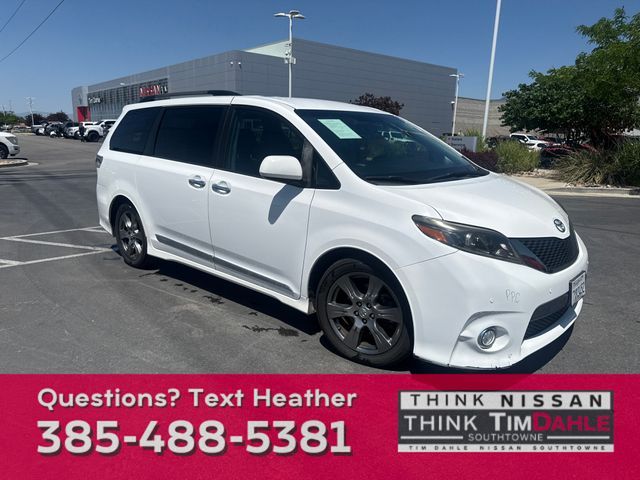 2017 Toyota Sienna SE