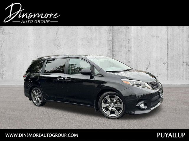 2017 Toyota Sienna SE