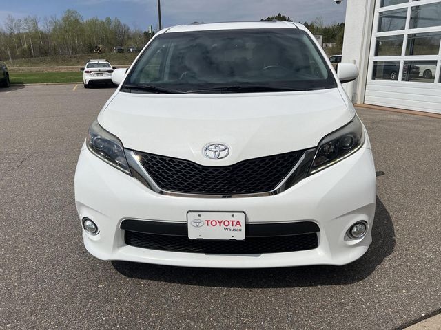2017 Toyota Sienna SE Premium
