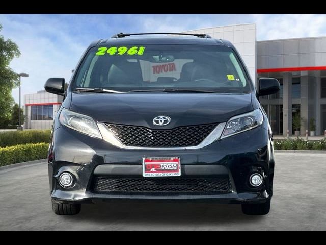 2017 Toyota Sienna SE Premium