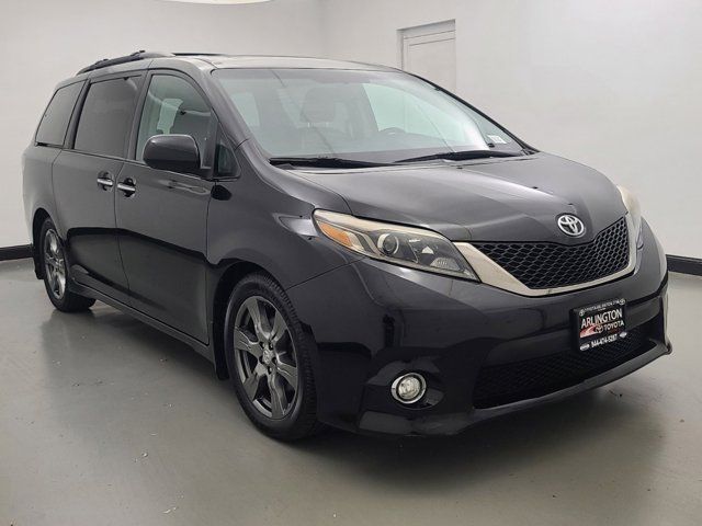 2017 Toyota Sienna SE Premium