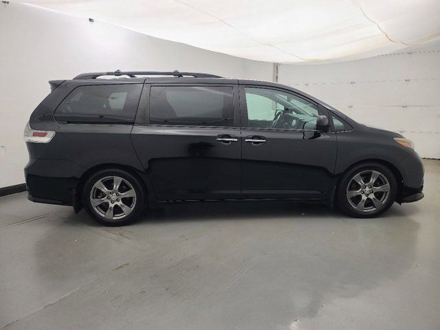 2017 Toyota Sienna SE Premium