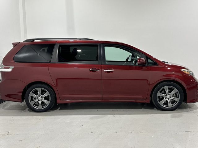 2017 Toyota Sienna SE Premium