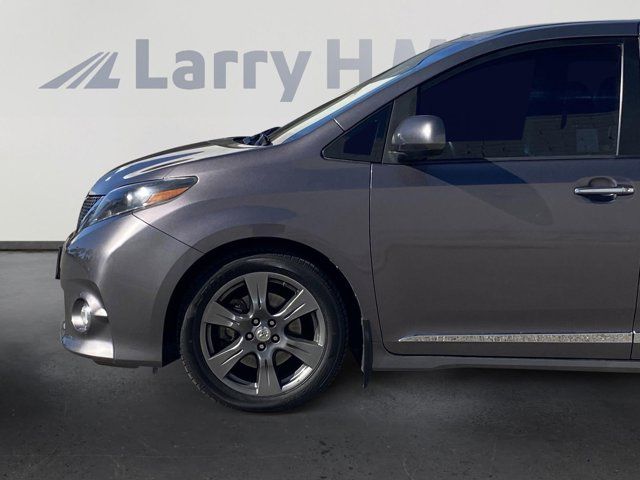 2017 Toyota Sienna SE Premium