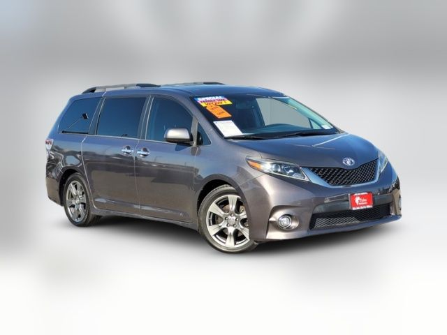 2017 Toyota Sienna SE Premium