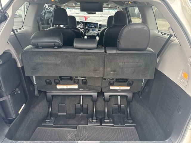 2017 Toyota Sienna SE Premium