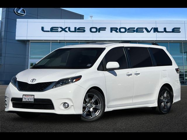 2017 Toyota Sienna SE Premium