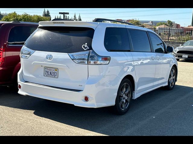 2017 Toyota Sienna SE Premium