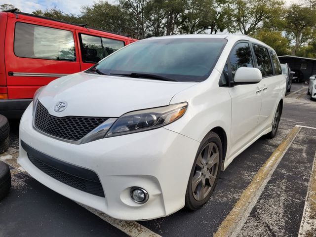 2017 Toyota Sienna SE Premium