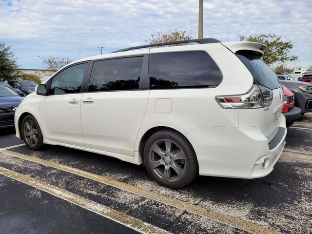 2017 Toyota Sienna SE Premium