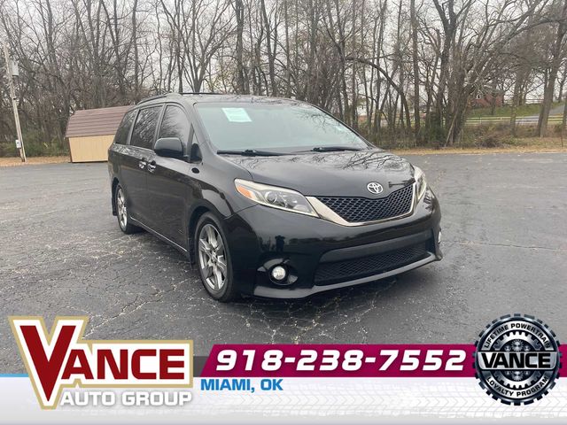 2017 Toyota Sienna SE Premium