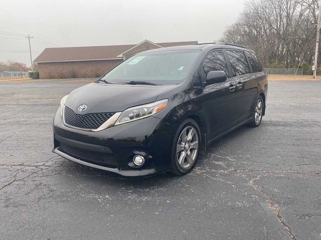 2017 Toyota Sienna SE Premium