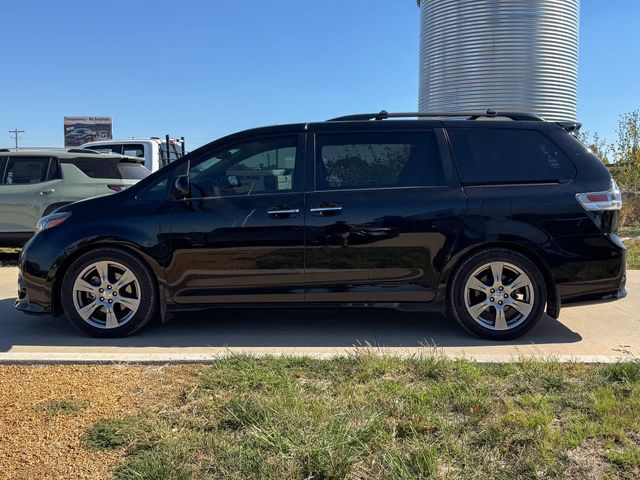 2017 Toyota Sienna SE Premium