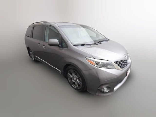 2017 Toyota Sienna SE Premium