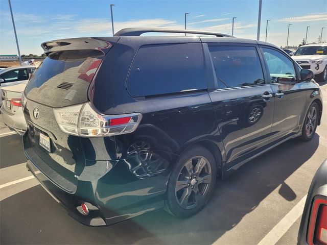 2017 Toyota Sienna SE Premium