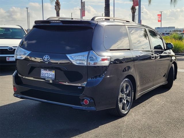 2017 Toyota Sienna SE Premium