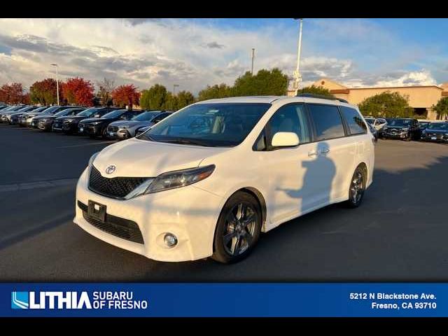 2017 Toyota Sienna SE Premium