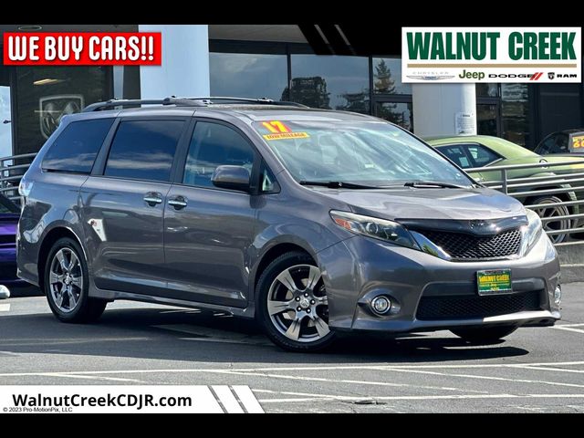 2017 Toyota Sienna SE Premium