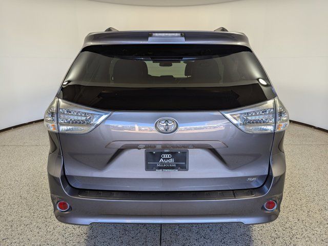 2017 Toyota Sienna SE Premium