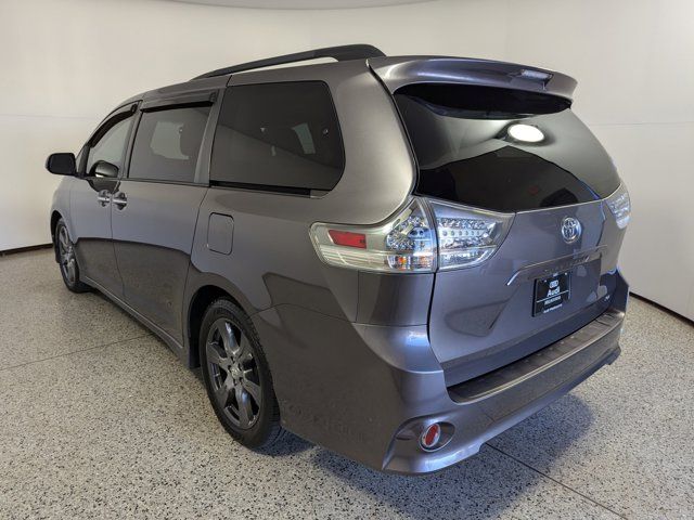 2017 Toyota Sienna SE Premium