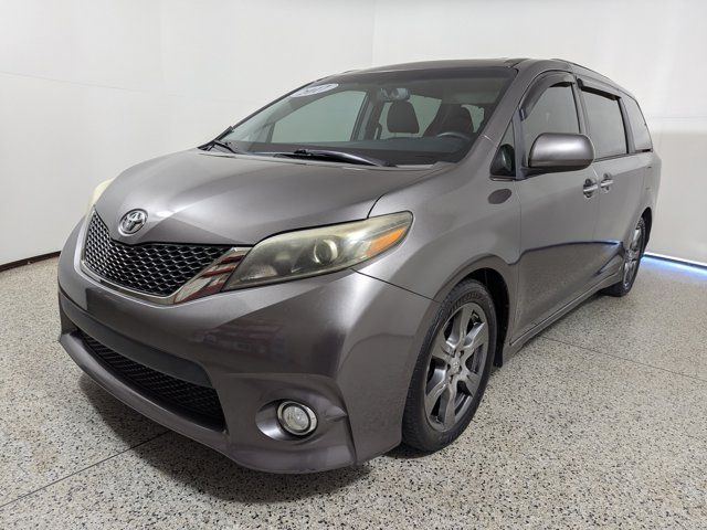 2017 Toyota Sienna SE Premium