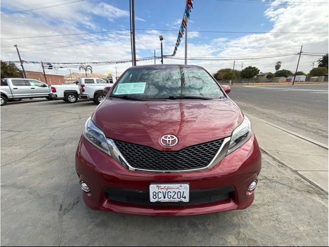 2017 Toyota Sienna SE Premium