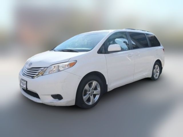 2017 Toyota Sienna 