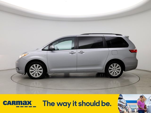 2017 Toyota Sienna XLE