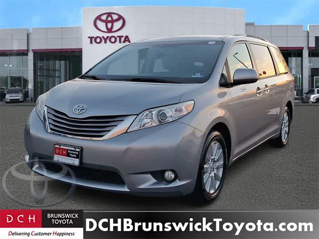 2017 Toyota Sienna XLE