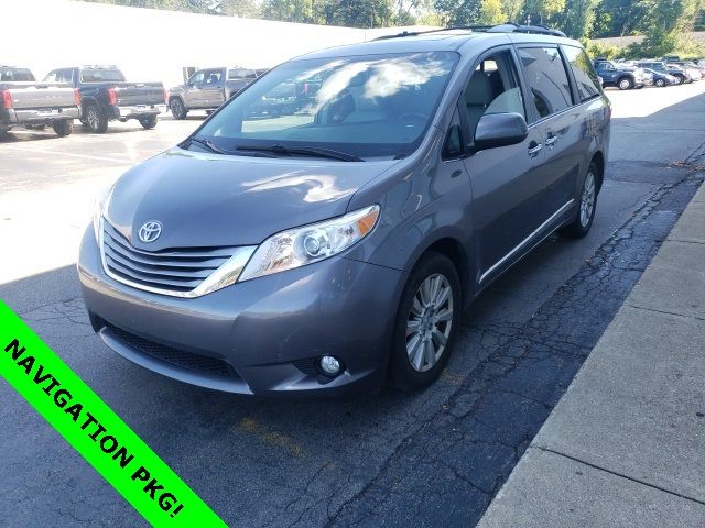 2017 Toyota Sienna 