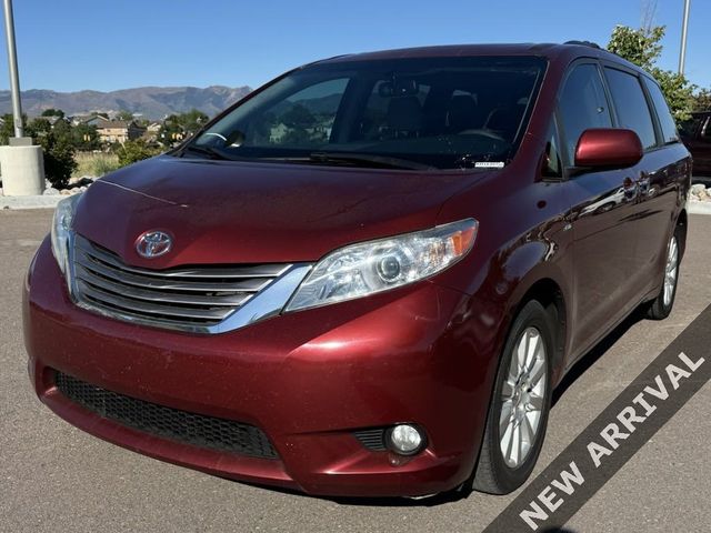 2017 Toyota Sienna XLE