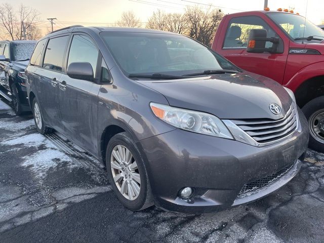 2017 Toyota Sienna Limited