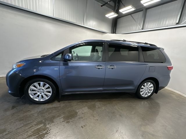 2017 Toyota Sienna 