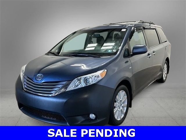 2017 Toyota Sienna 