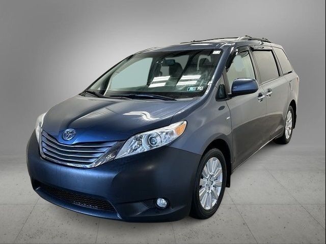 2017 Toyota Sienna 