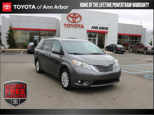 2017 Toyota Sienna XLE Premium