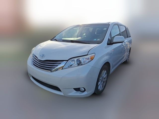 2017 Toyota Sienna XLE