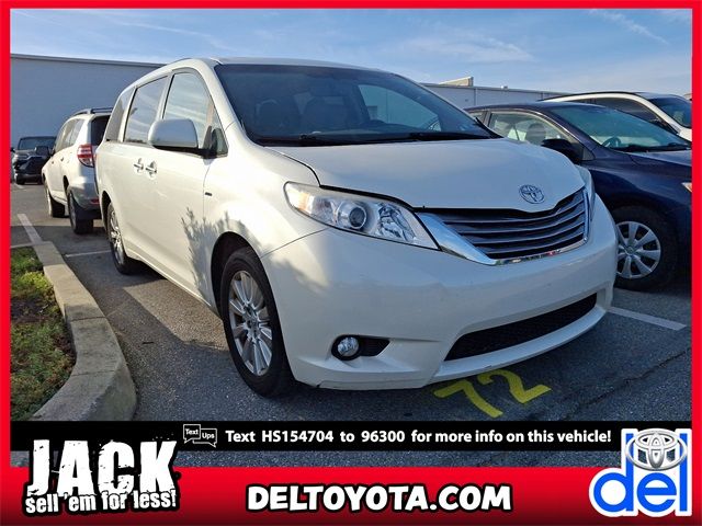 2017 Toyota Sienna XLE