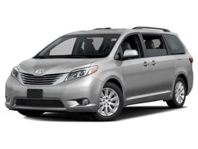 2017 Toyota Sienna XLE