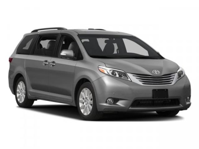 2017 Toyota Sienna XLE
