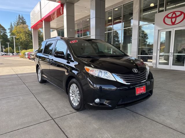 2017 Toyota Sienna 