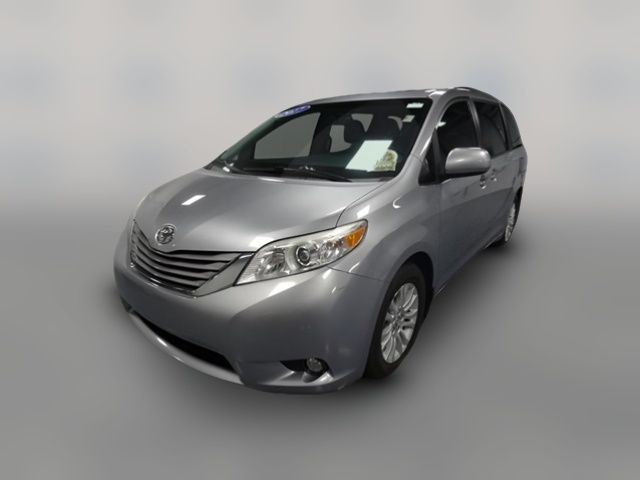 2017 Toyota Sienna 