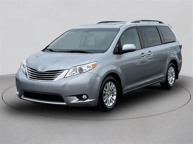 2017 Toyota Sienna XLE