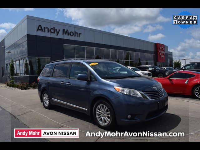 2017 Toyota Sienna 