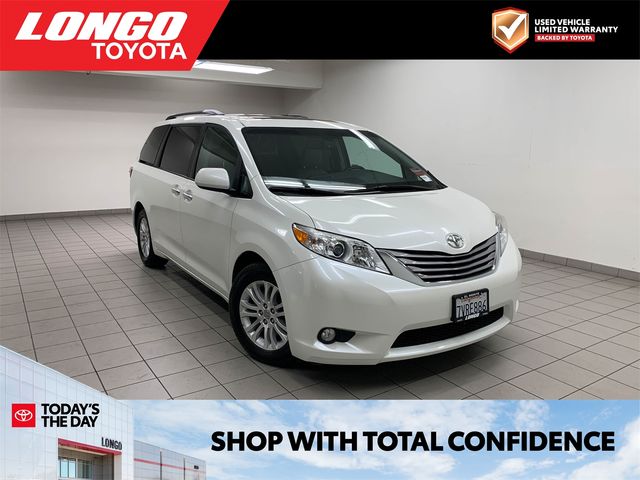 2017 Toyota Sienna XLE