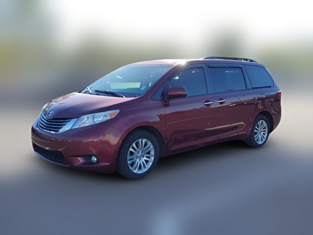 2017 Toyota Sienna 